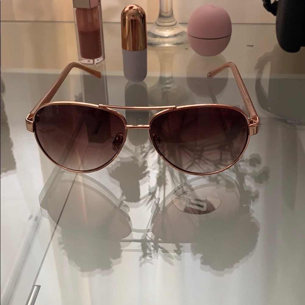 Tommy Hilfiger Rose Gold Aviator Sunglasses